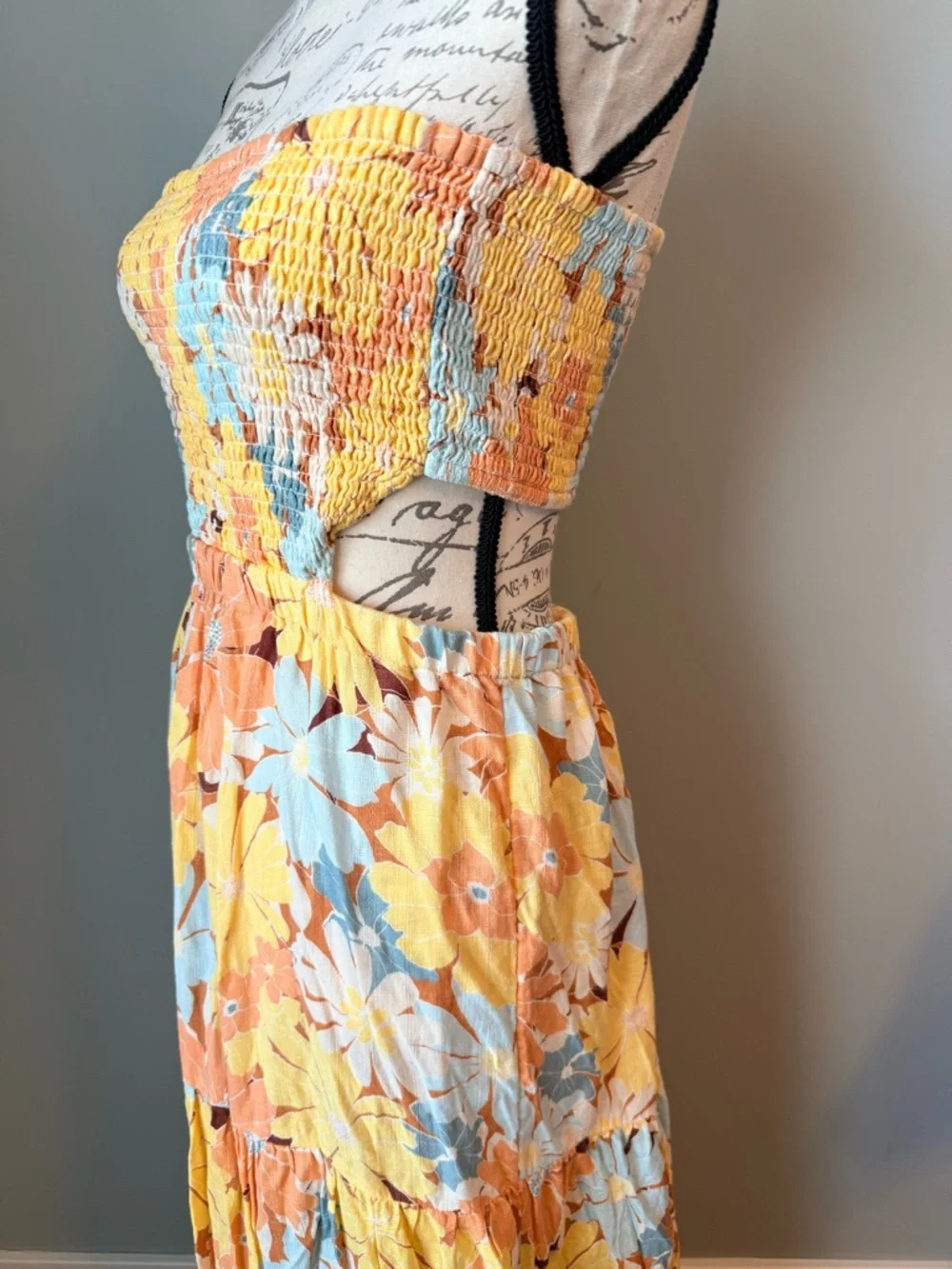 Rip Curl Strapless Cutout Floral Maxi Dress Smocked Bodice Size M - Picture 6 of 7